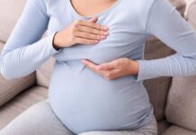 Prurito al Seno in Gravidanza, Allattamento e Prima del Ciclo: Cause e Rimedi